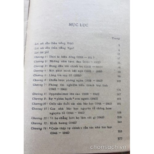 Truyện kể về các nhà bác học nguyên tử 