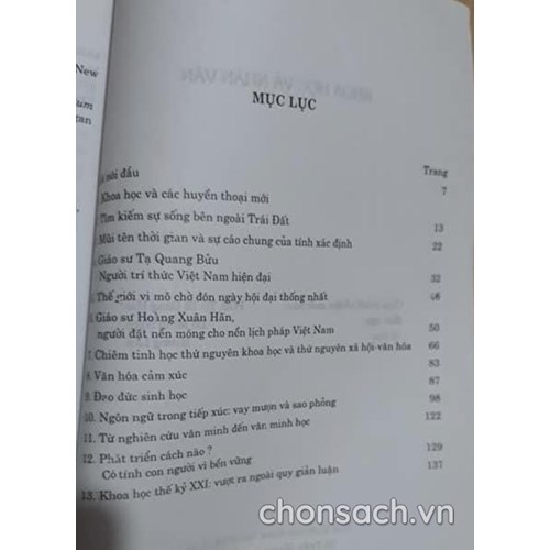 Khoa học và nhân văn 